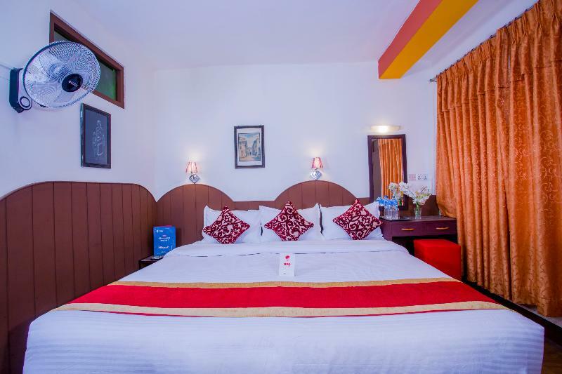 Oyo 166 Kathmandu Tourist Home מראה חיצוני תמונה